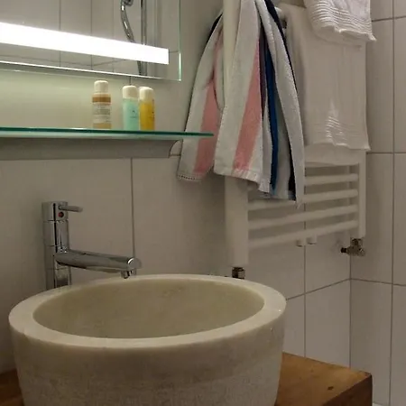 Dusseldorfer Domicil Aparthotel *